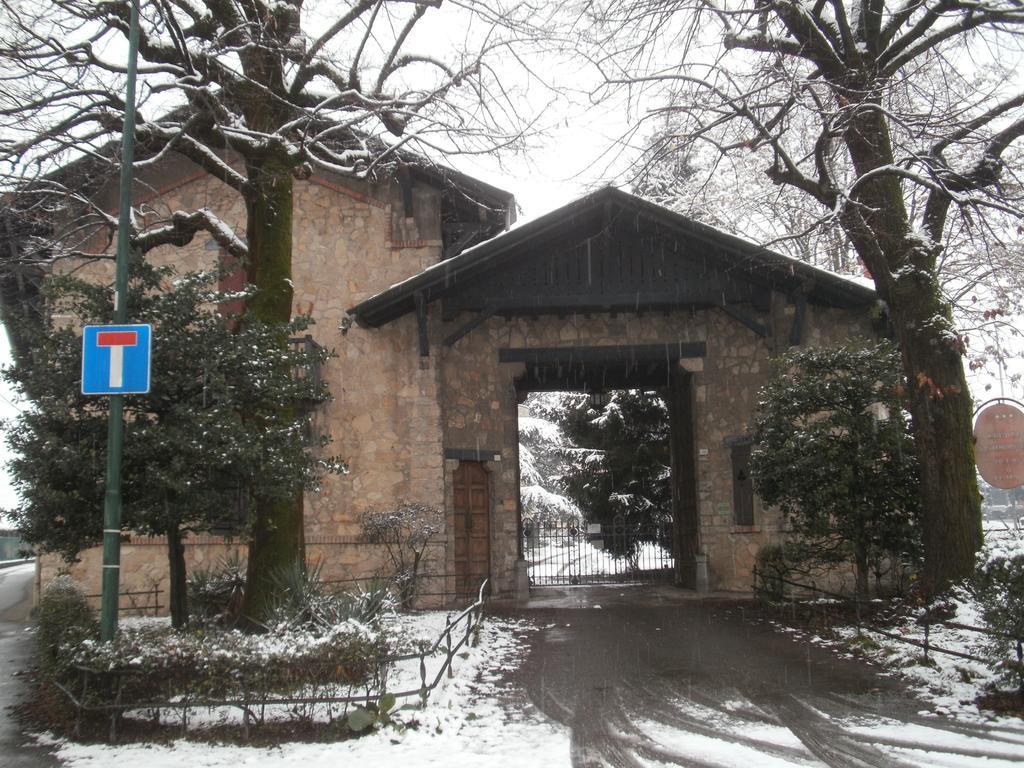 Albergo Villa & Roma Pallazzolo sullʼOglio Exterior foto